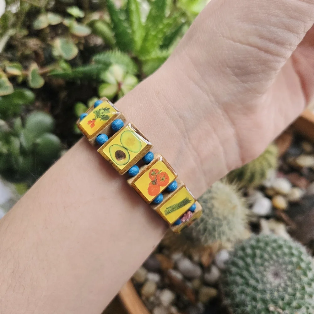 Vintage Vegetable Boho Bohemian Wooden Bead Beaded Stretch Bracelet